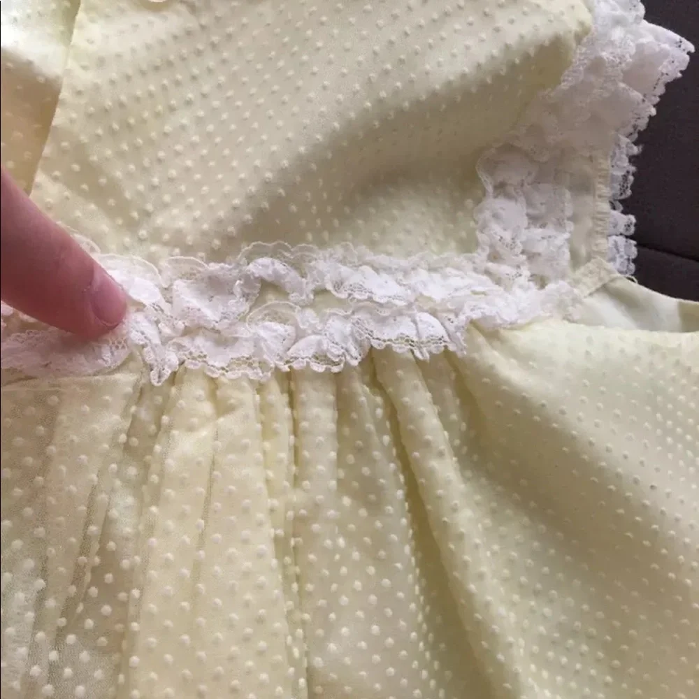 Vintage Toddler Girls Bryan Yellow Sheer Swiss Dot Lace Floral Ruffle Dress